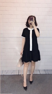 Váy kẻ cổ đức