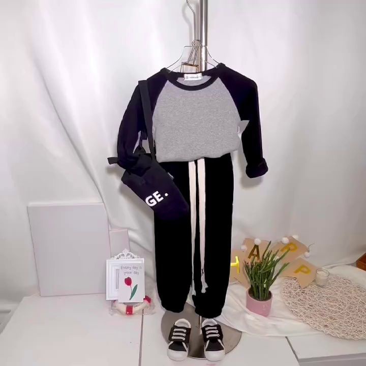 Bộ Đồ Thể Thao 2 Món Bằng Vải Cotton Màu Sắc Tương Phản Thời Trang Xuân Thu 2022 Cho Bé Gái