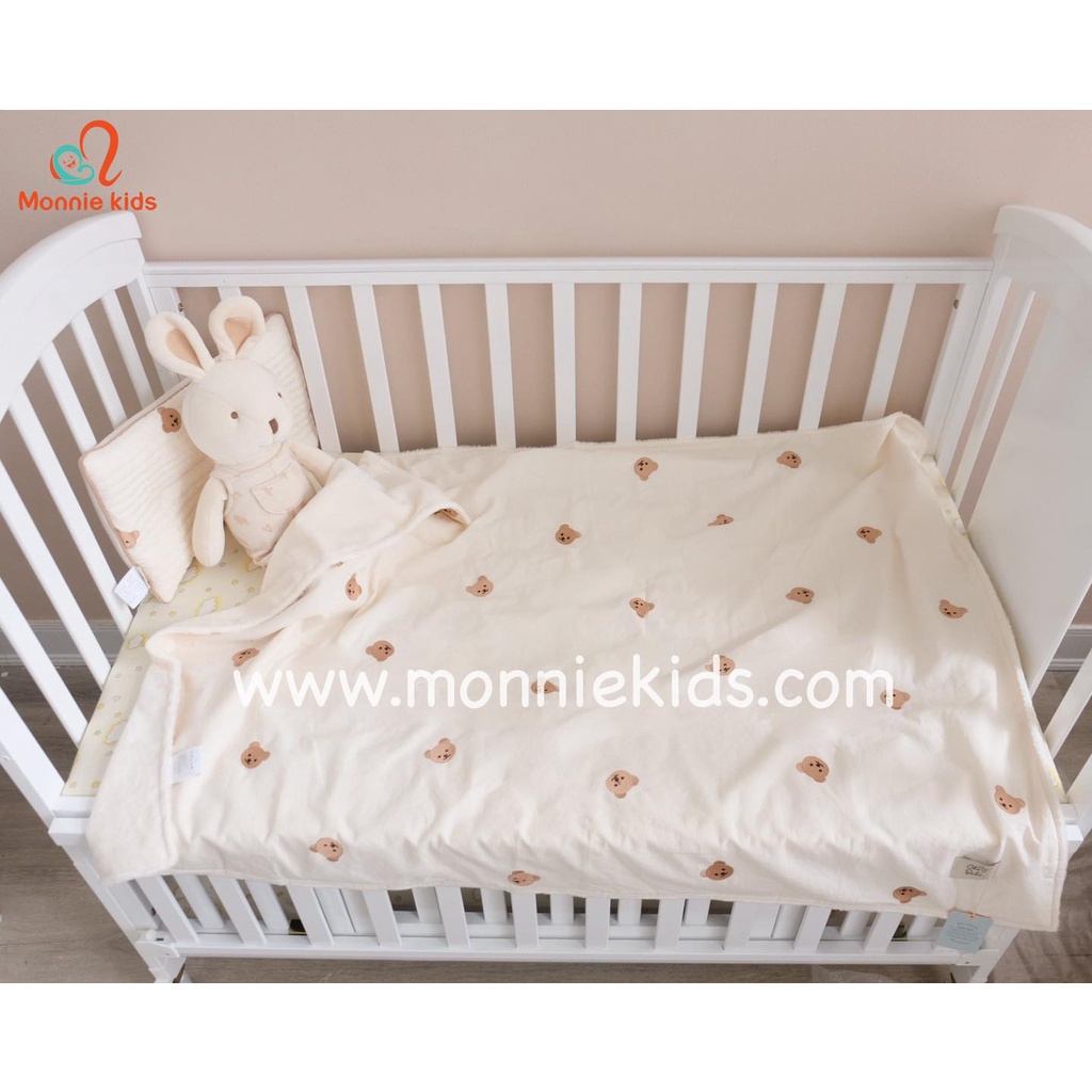 Chăn lông tuyết Chezbebe thêu họa tiết thỏ gấu, chăn lông mềm mịn cho bé 90x140cm - Monnie Kids