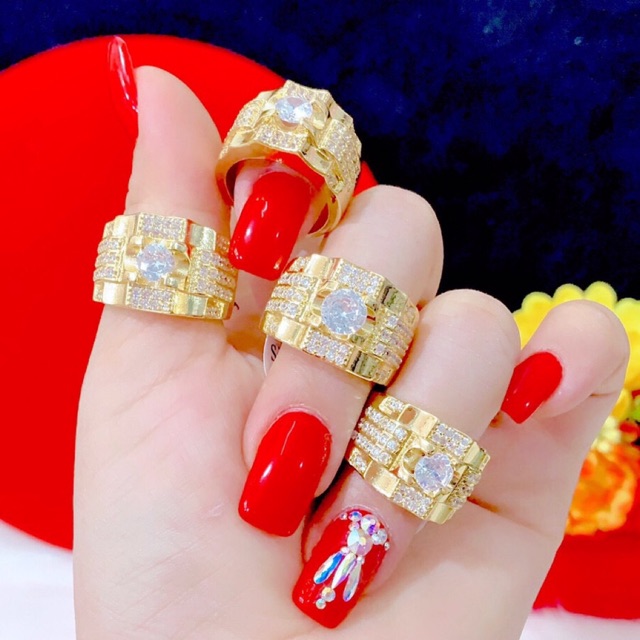 Nhẫn nam màu vàng 18 đính xoàn cực sang