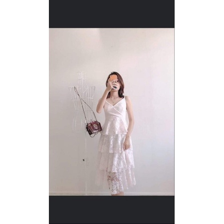 Thanh lý váy ren hồng