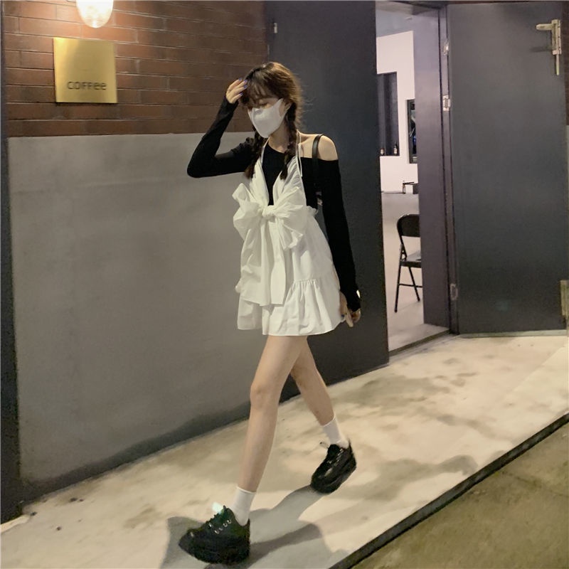 Bộ trang phục IELGY gồm áo trễ vai kèm đầm cổ yếm phối nơ thời trang retro cho nữ (có bán lẻ)