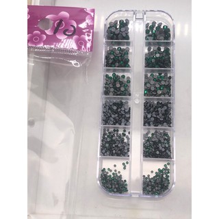 Đá chân keo mix size đính móng tay