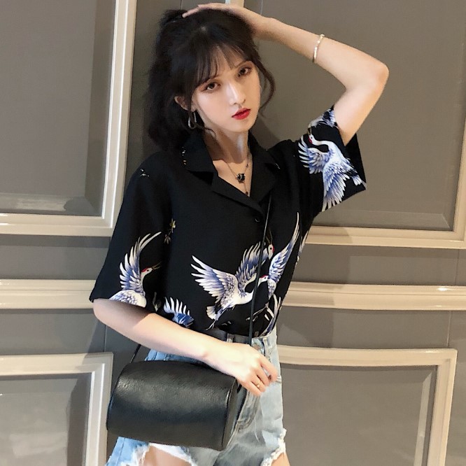 Sẵn - Áo sơ mi ngắn tay họa tiết hạc xanh có ảnh thật | BigBuy360 - bigbuy360.vn