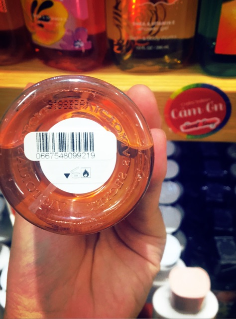 Xịt thơm Victoria's Secret Amber Romance | BigBuy360 - bigbuy360.vn