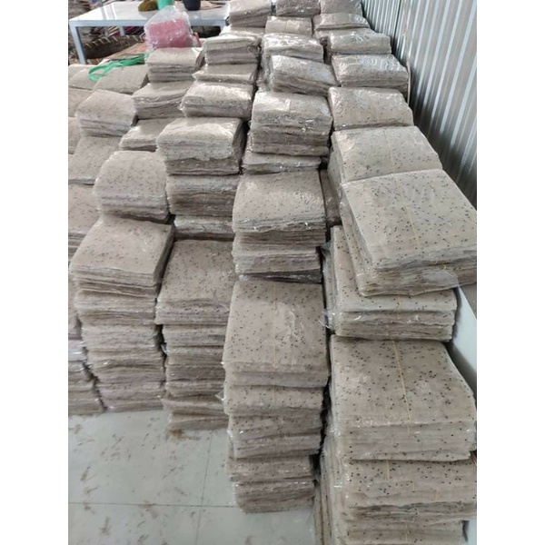 Bánh tráng nhúng mè đen loại 1- đặc sản Phan Rang - Tháp Chàm