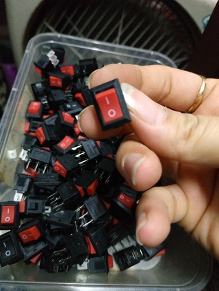 Công Tắc Bé combo 10 Cái