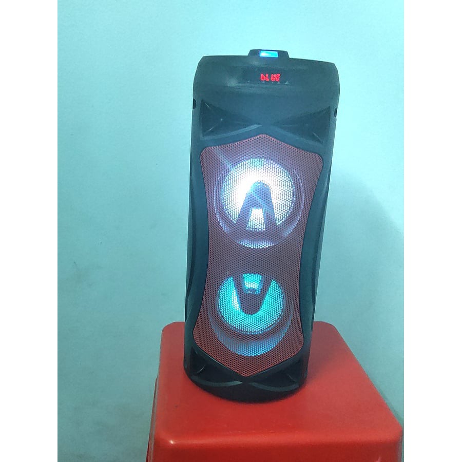 Loa Bluetooth Hát Karaoke Yo – 590 Z2 Series - Loa Bluetooth Yo – Có Đèn led siêu đẹp ( tặng kèm mic ) Hình ảnh thật