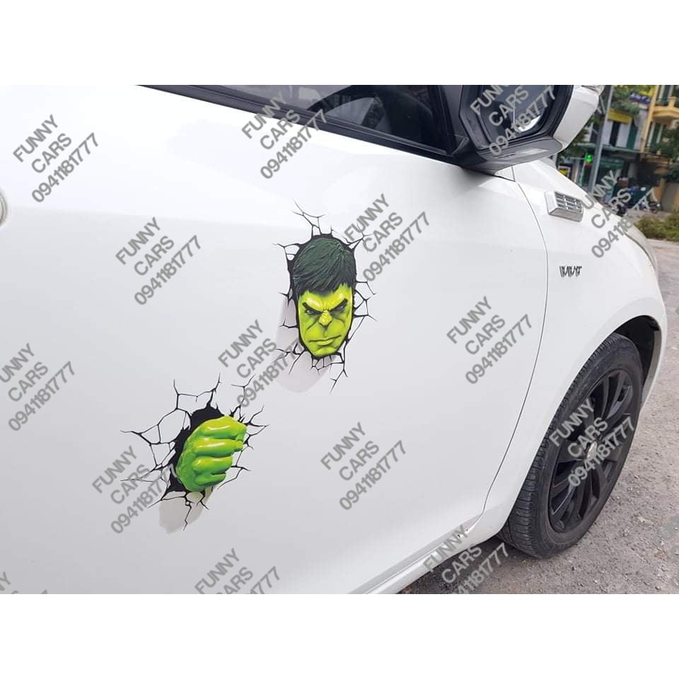 Tem dán ô tô khổng lồ xanh Hulk