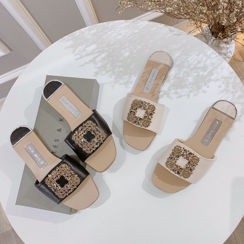 Dép lê đế bệt