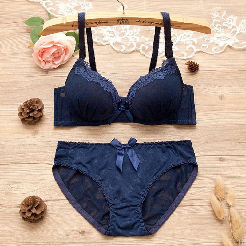 Set áo ngực không gọng phối ren kèm quần lót quyến rũ thời trang cho nữ