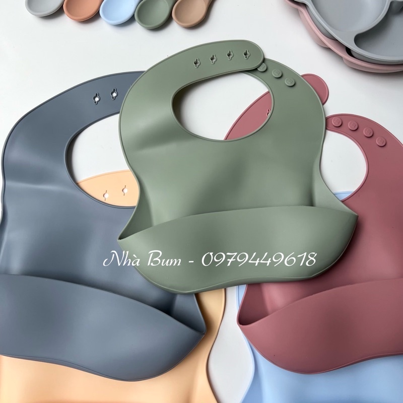 Yếm silicon trơn cho bé ăn dặm có máng hứng