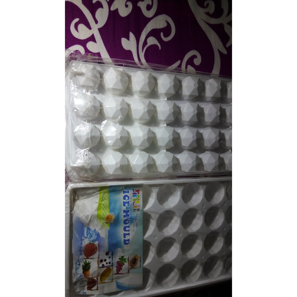 Khay đá viên nhỏ 28 ô (ảnh thật)