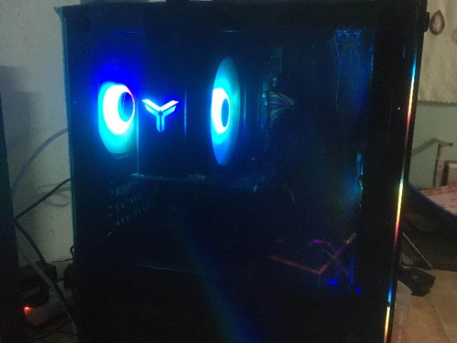 Máy tính để bàn chiến game mượt mà. | BigBuy360 - bigbuy360.vn