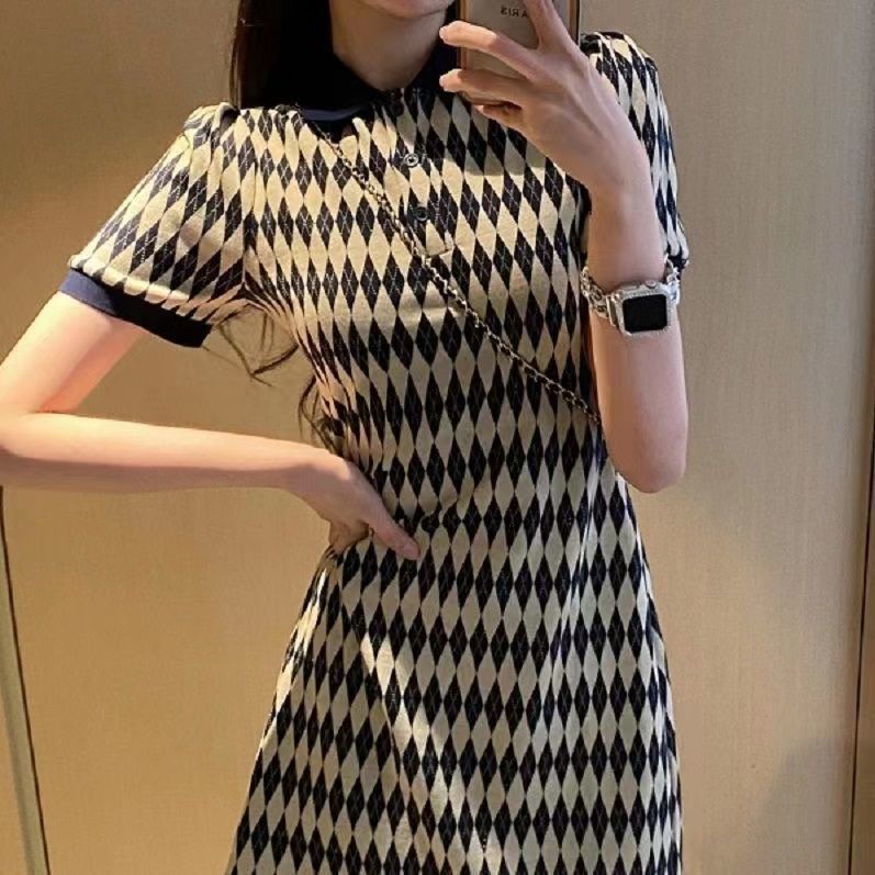 Đầm Polo Dáng Ôm Họa Tiết Kẻ Sọc Phong Cách Pháp Thời Trang Mùa Hè Hàng Mới 2022