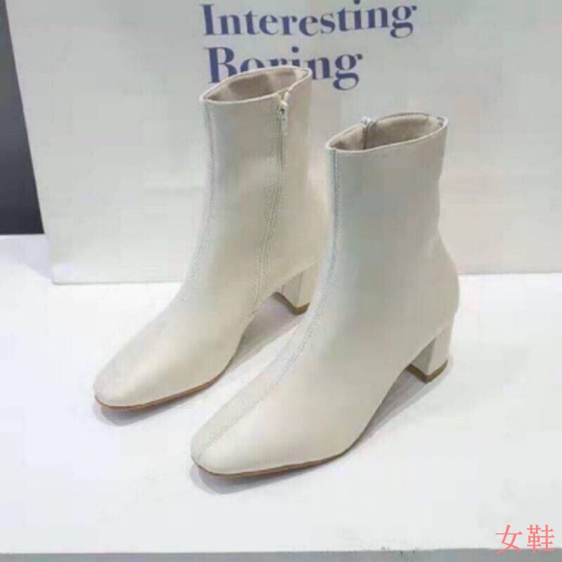 Sale 68% Giày Bốt Màu Trắng Phong Cách Âu Mỹ Cá Tính, white,39 Giá gốc 751000đ - 6M13