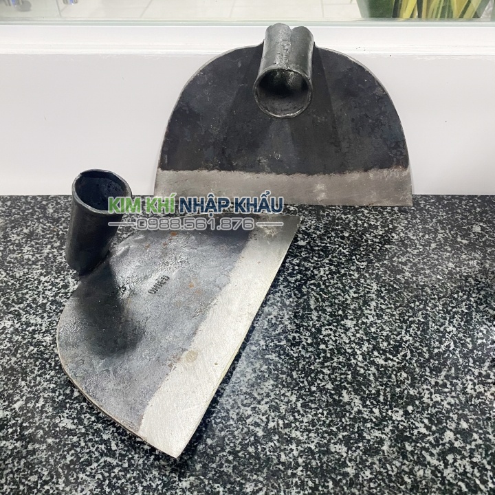 Cuốc nạo cỏ loại trung không cán - D103