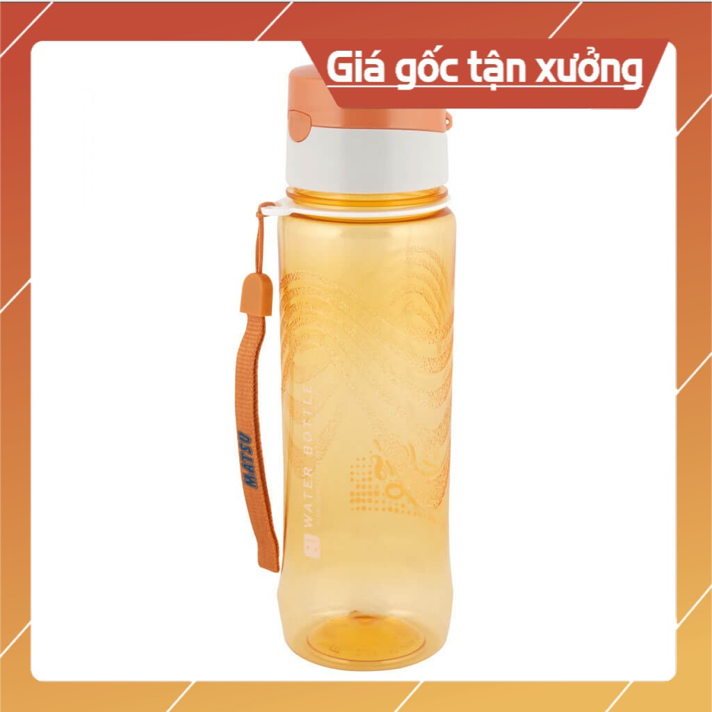 Bình nước trong suốt Matsu Duy Tân 700ml dáng thể thao làm từ nhựa chính hãng no.557