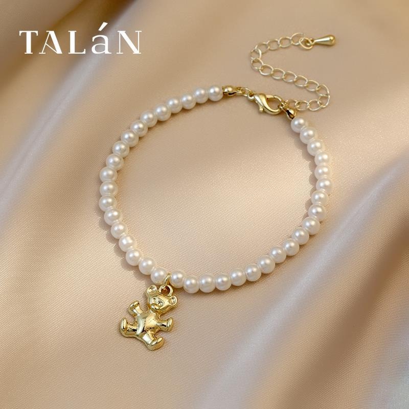 Vòng Tay Đính Hạt Ngọc Trai Giả Mặt Hình Gấu Ôm Nhau Thời Trang Dành Cho Nữ | BigBuy360 - bigbuy360.vn