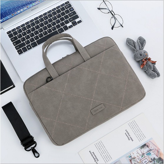 Túi chống sốc laptop da lộn caro kèm móc gấu xinh xắn TG30 | BigBuy360 - bigbuy360.vn