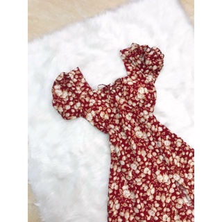 Đầm maxi hoa nhí cổ vuông tay phồng