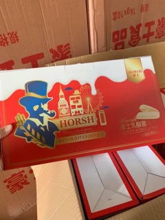 1 thùng bánh sữa chua Đài Loan