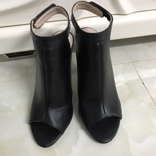 Boot sz 37