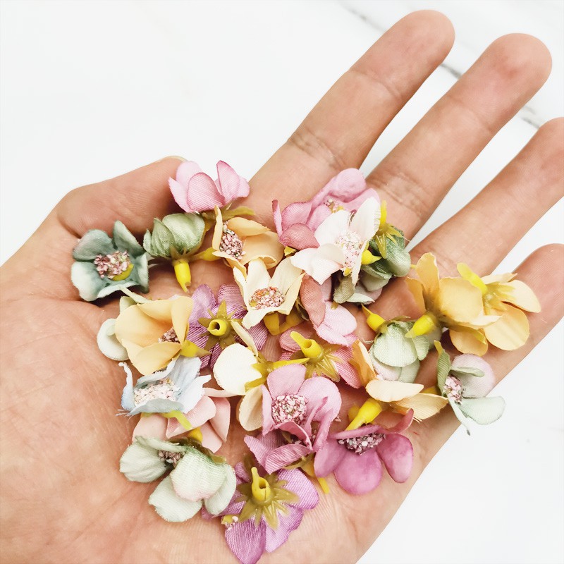 Bộ 50 Bông Hoa Dùng Trang Trí Thủ Công DIY Cho Phòng Khách