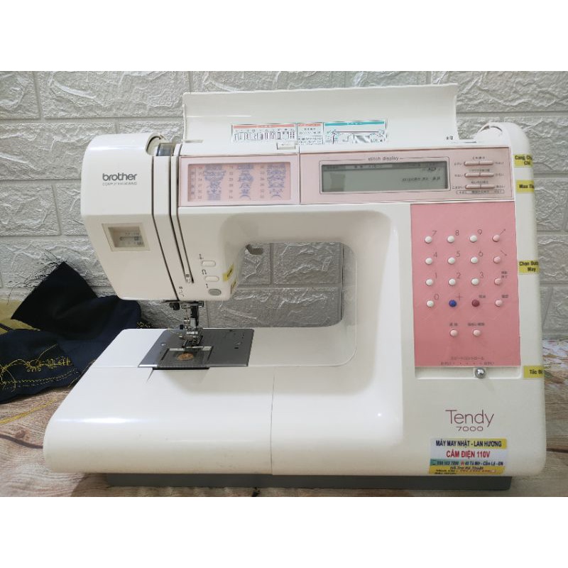 Máy May Gia Đình Nhật Brother Tendy 7000, Lemieux - May Và Thêu Trang Trí Con Vật Số Chữ - Màu Trắng & Hồng - Cực Êm