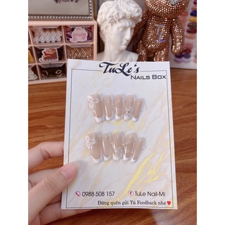 Nail box móng tay giả màu thạch nude đắp hoa sang nhẹ nhàng