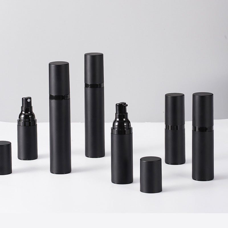 Bộ Chai Rỗng Dạng Xịt Dùng Chiết Mỹ Phẩm Khi Đi Du Lịch