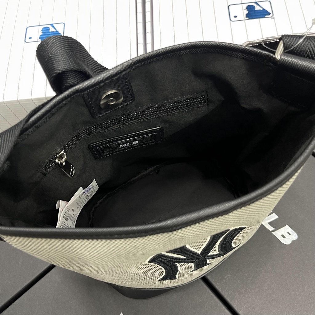 ✅  Túi Xách MLB Basic Big Logo Canvas Bucket Bag 3ABMS072N-50BKS| MẪU MỚI NHẤT 2023 | CÓ SẴN