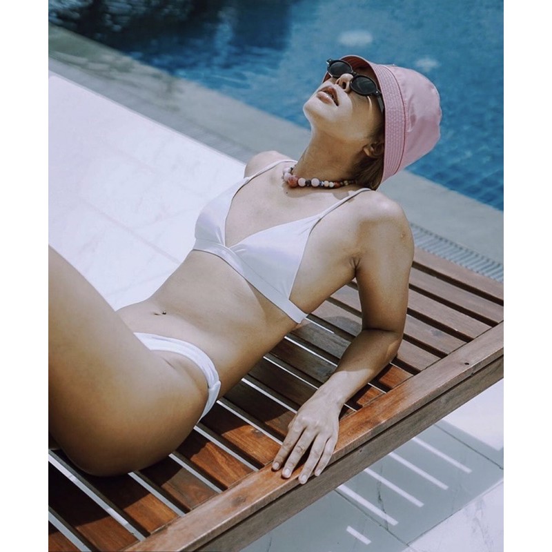 [ MẪU HOT+ FEEDBACK]Bikini neon hai mảnh cổ v sexy