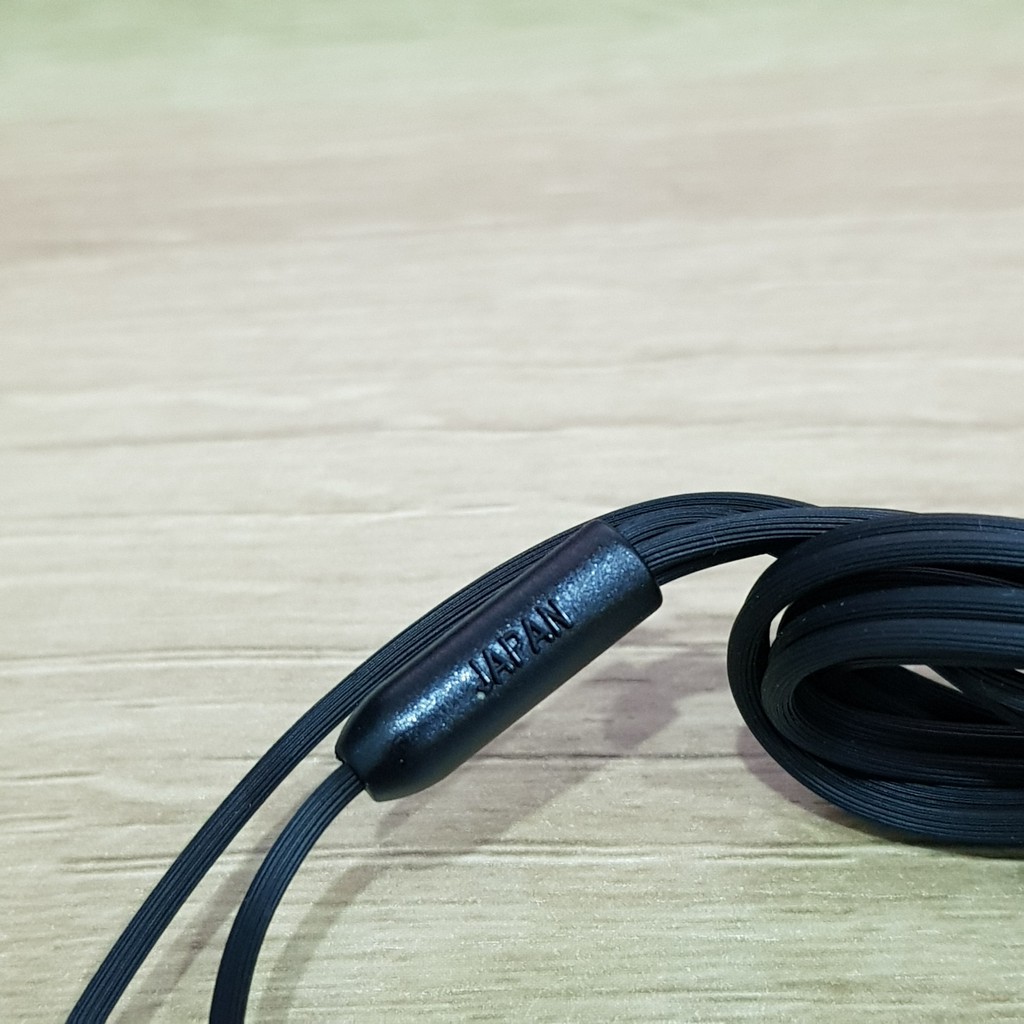 Tai nghe Sony earbud MDR-E808+,huyền thoại âm nhạc một thời,tặng mút đệm tai nghe