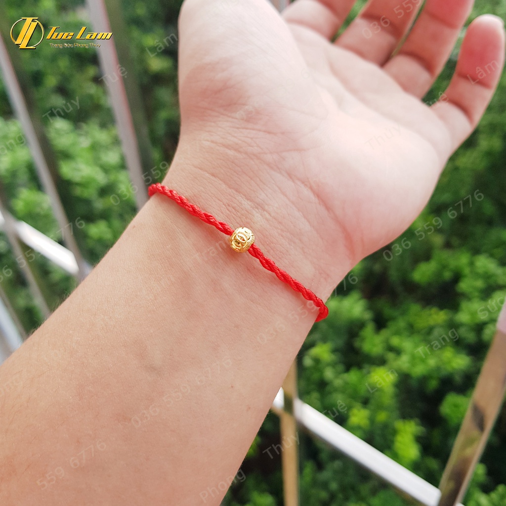 Vòng tay chỉ đỏ may mắn mix charm bi bạc si cát màu vàng - Tuệ Lâm