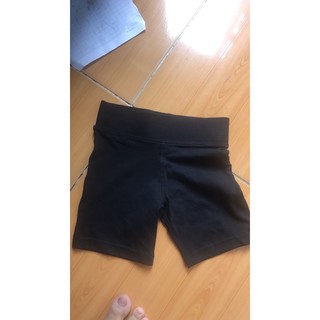 Giày chị hằng miu