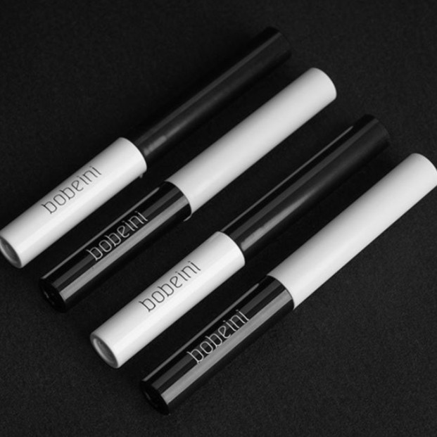 Mascara chống nước vượt trội, x3 độ dày và dài mi