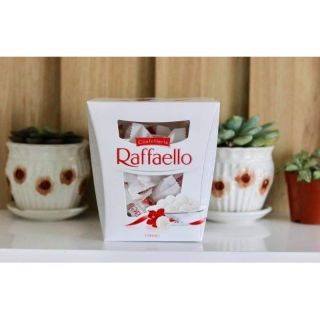 Bánh dừa Đức Rafaello - 230gr ( 1 thùng 5 hộp)