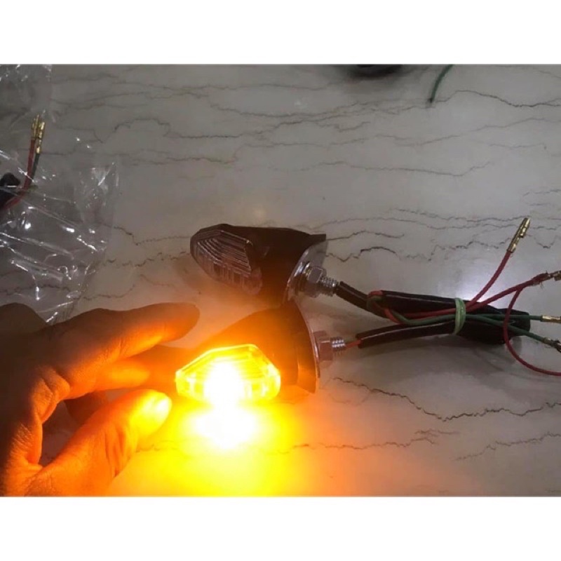 Cặp Xi Nhan Sau EX155/Ex150 /WINNER X