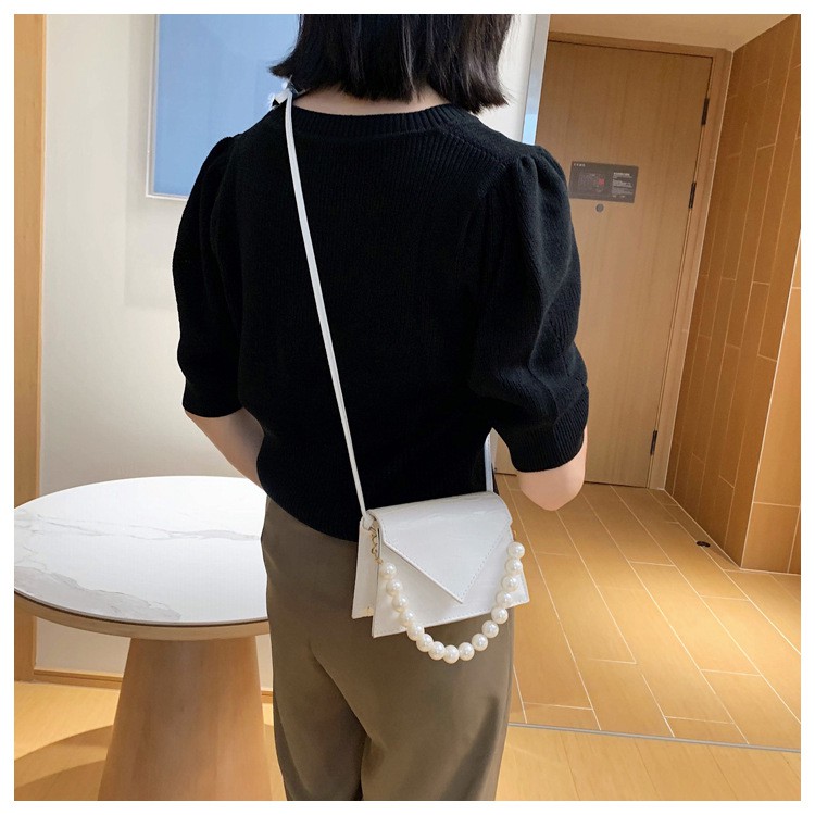 Túi đeo chéo mini BLUE CLOUDS kèm chuỗi ngọc khoá gập vân cá sấu sang chảnh- TNX11