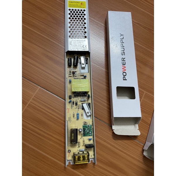 Nguồn 12V - 12,5A - nguồn dẹt dùng cho led dán led định hình