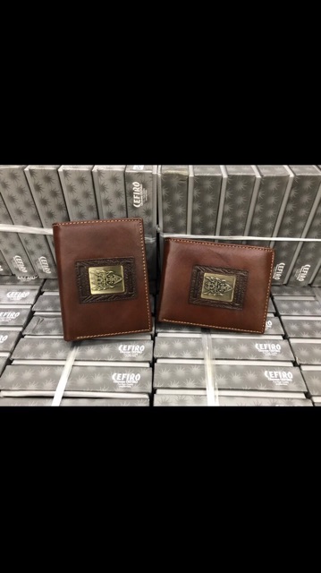 VÍ NAM CEFIRO DA THẬT CHÍNH HÃNG ,KIỂU DÁNG KHỎE KHOẮN THỜI TRANG.MẪU MÃ DA DẠNG