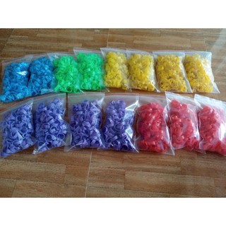 vòng nhựa đeo chân gà nòi