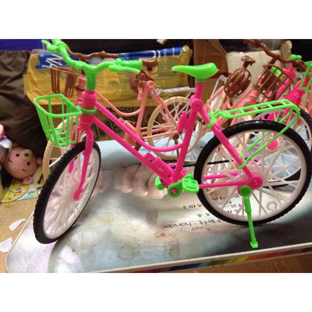 Xe đạp búp bê