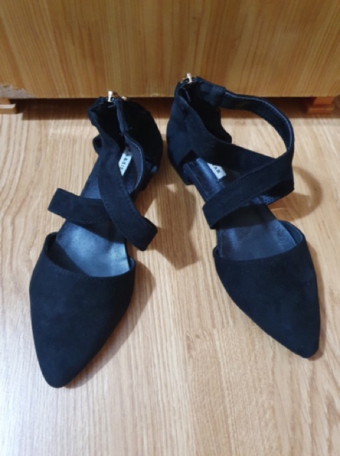 Giày hiệu Hàn Quốc new 98% size 38,39 | BigBuy360 - bigbuy360.vn