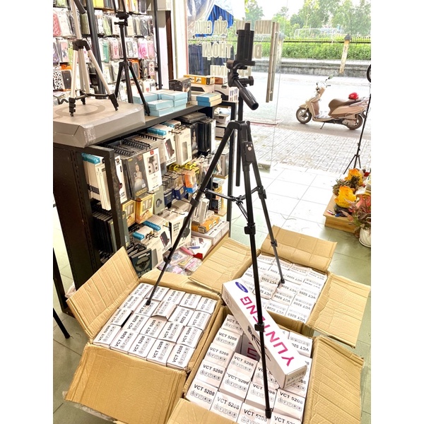 Tripod kèm remot blt Yunteng đỡ điện thoại, máy ảnh chuyên nghiệp | BigBuy360 - bigbuy360.vn