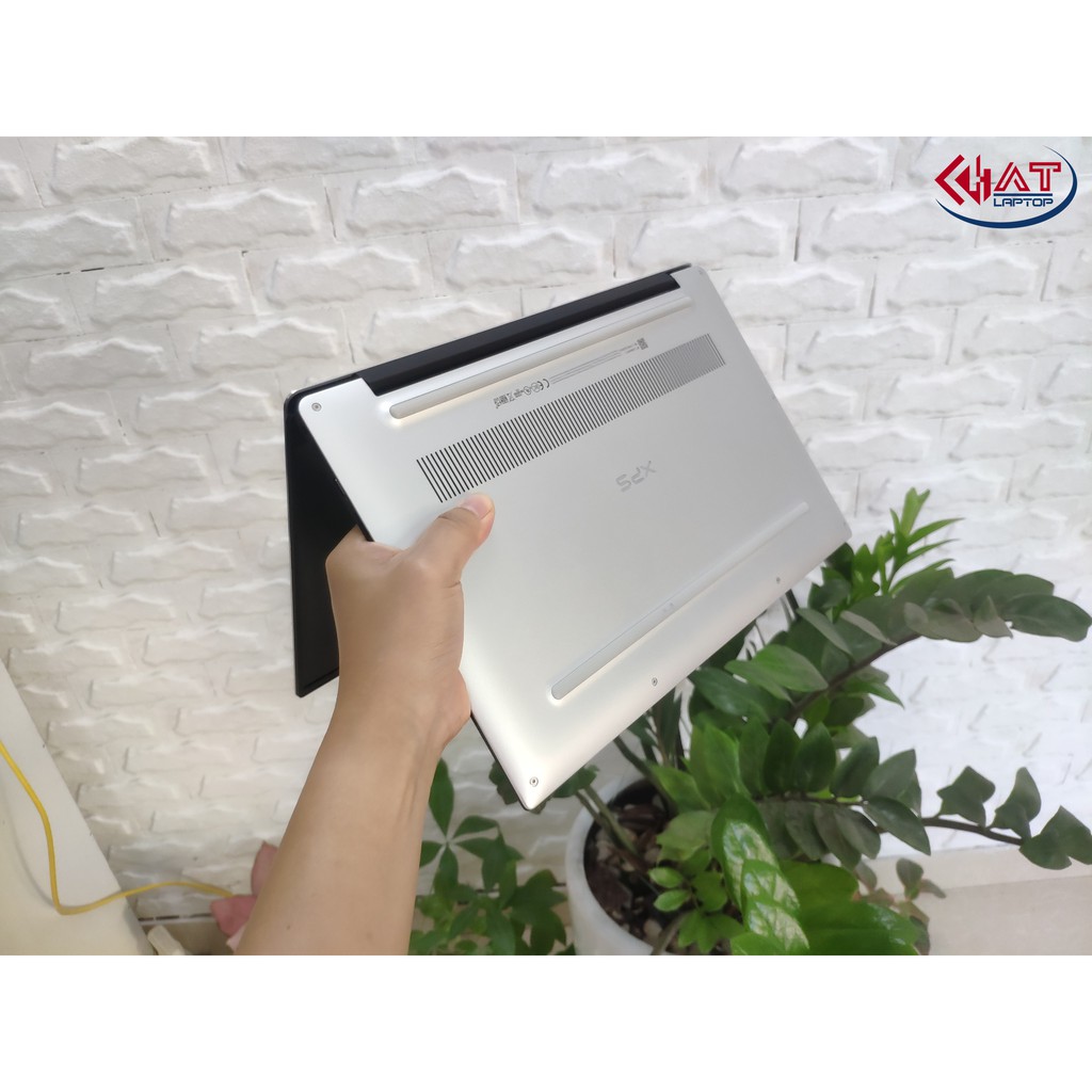 Laptop xách tay XPS 9380 Core i7 8565U / Ram 16GB / SSD 512GB / 4K Touch Sang trọng, Đẳng cấp | BigBuy360 - bigbuy360.vn