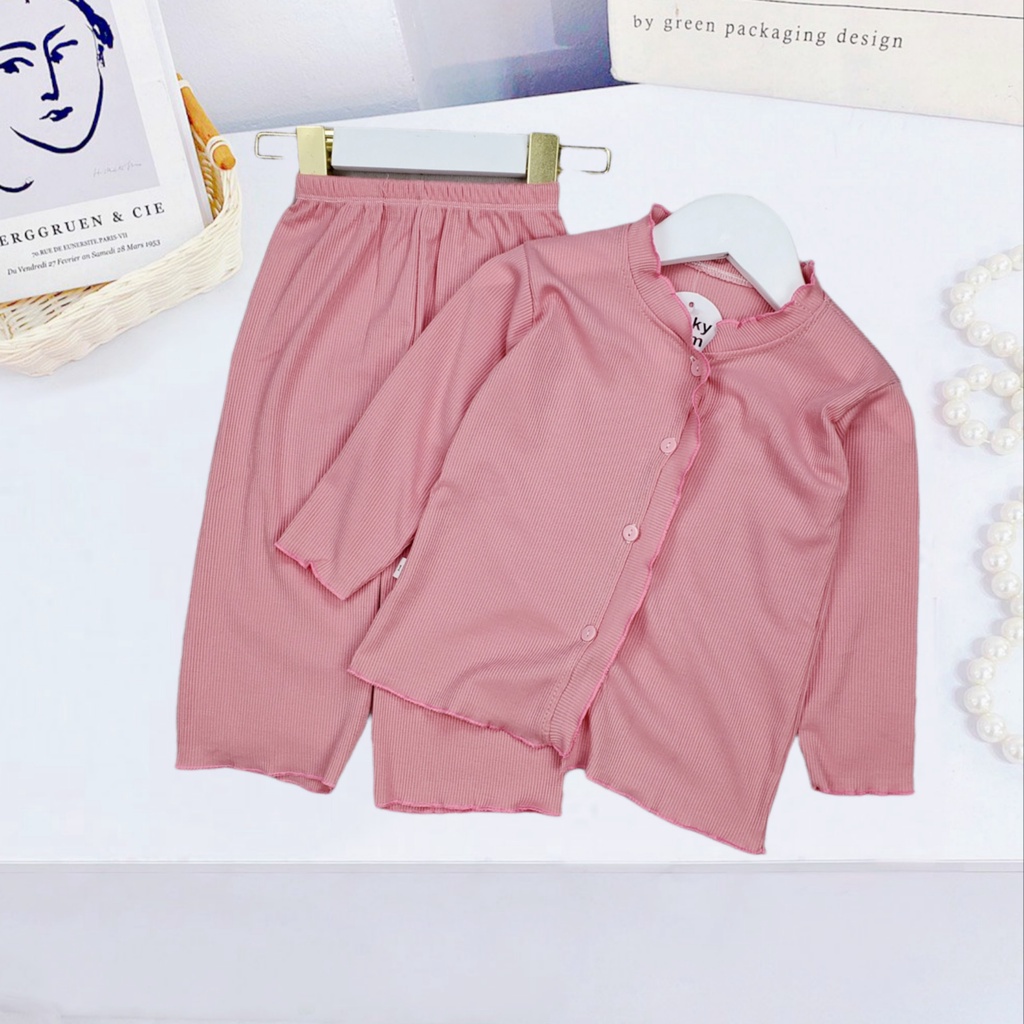 Bộ quần áo thu đông cho bé gái điệu đà siêu dễ thương chất tăm lạnh Quảng Châu mềm mịn cho bé từ 7-22kg