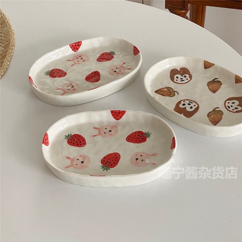 Đĩa Sứ Đựng Thức Ăn Tráng Miệng Họa Tiết Búa Đập Bênh Thủ Công Sáng Tạo Dễ Thương Niche