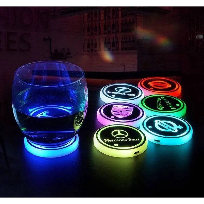 Miếng Lót Ly Có Đèn Led Phát Sáng Chống Trượt Nhiều Màu Sắc Thời Trang Cho Xe Hơi